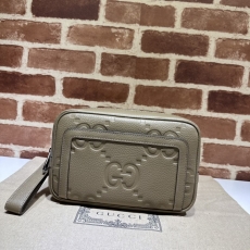 Gucci Clutch Bags